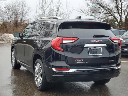 2022 GMC Terrain Denali