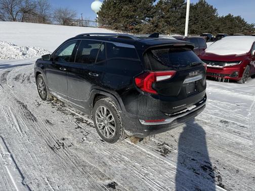 2022 GMC Terrain Denali