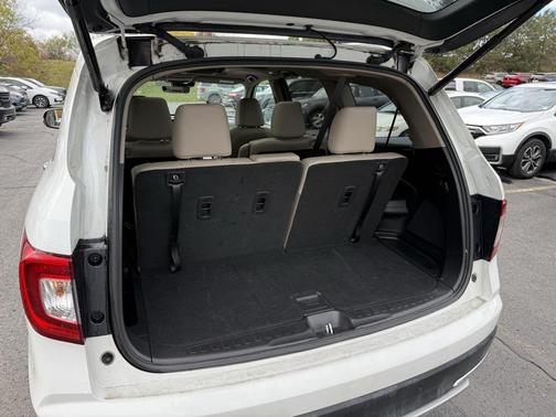 2022 Honda Pilot AWD Elite