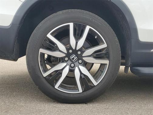 2022 Honda Pilot AWD Elite