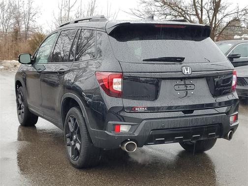 2025 Honda Passport AWD Black