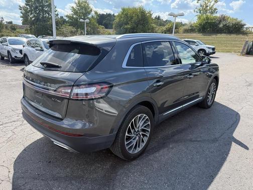 2019 Lincoln Nautilus Reserve