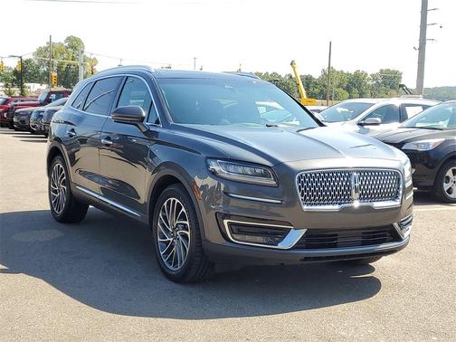 2019 Lincoln Nautilus Reserve