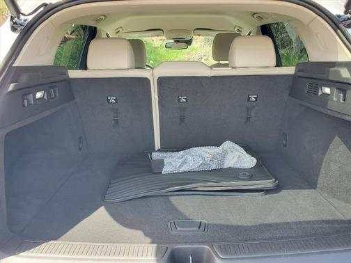 2022 Buick Envision FWD Essence