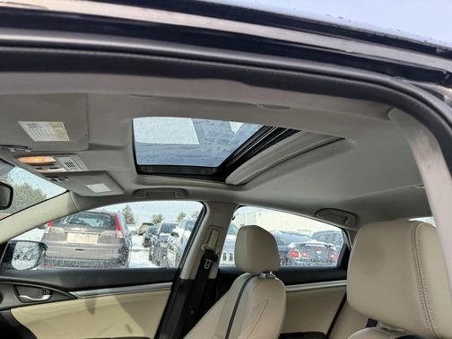 2016 Honda Civic Touring