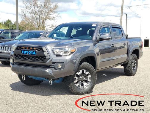 Magnetic Gray Metallic 2016 Toyota Tacoma TRD Off Road