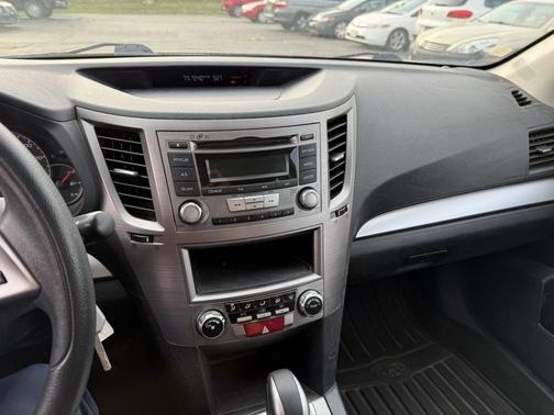 2014 Subaru Outback 2.5i