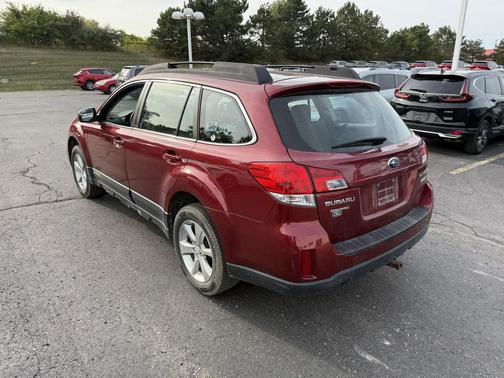 2014 Subaru Outback 2.5i