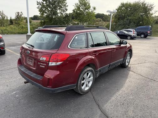 2014 Subaru Outback 2.5i