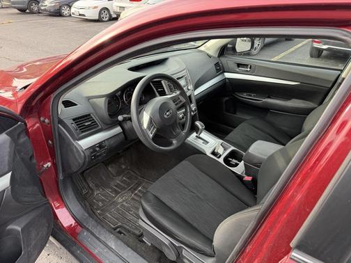 2014 Subaru Outback 2.5i