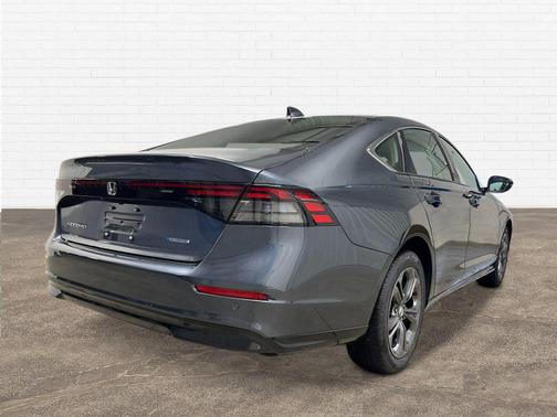 Meteorite Gray Metallic 2026 Honda Accord Hybrid EX-L