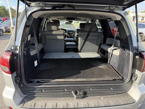2020 Toyota Sequoia Platinum