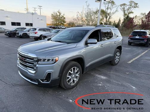 2023 GMC Acadia FWD SLT