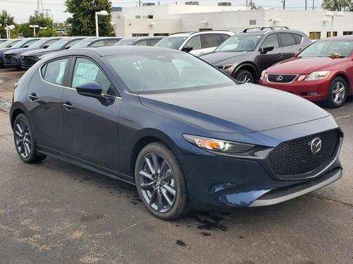 2025 Mazda Mazda3 FWD w/Preferred Package