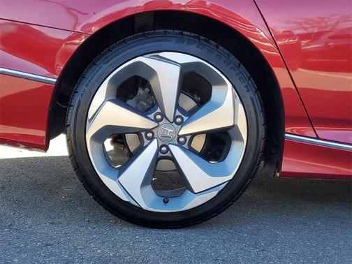 2018 Honda Accord Touring 2.0T