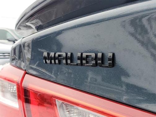 2021 Chevrolet Malibu FWD RS