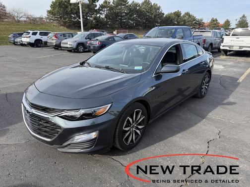 2021 Chevrolet Malibu FWD RS