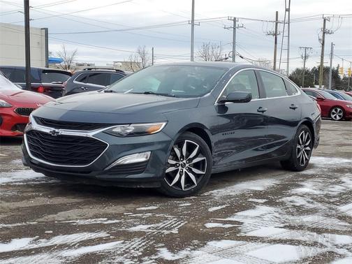 2021 Chevrolet Malibu FWD RS