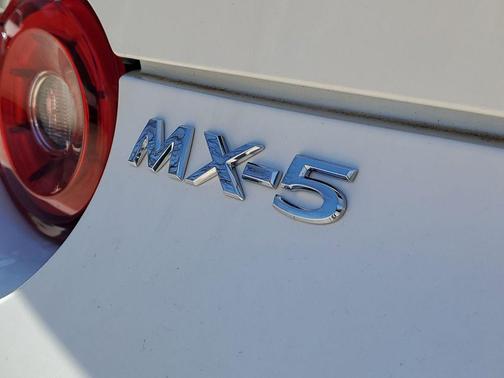 Snowflake White Pearl Mica 2026 Mazda MX-5 Miata RF Grand Touring