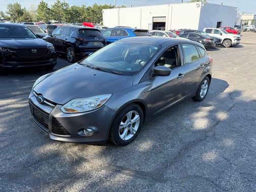 Sterling Gray Metallic 2012 Ford Focus SE
