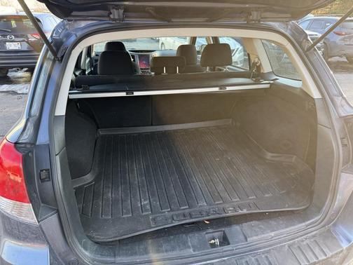 2014 Subaru Outback 2.5i