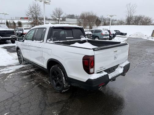 2023 Honda Ridgeline Black