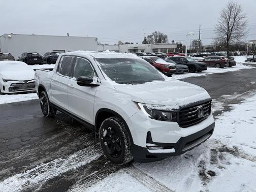 2023 Honda Ridgeline Black