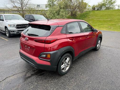 Pulse Red 2018 Hyundai KONA SE