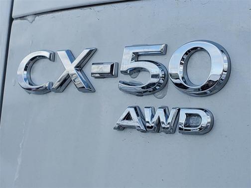 2025 Mazda CX-50 2.5 S Preferred Package