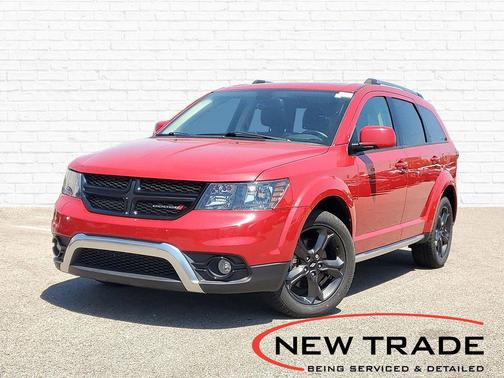 Redline 2 Coat Pearl 2020 Dodge Journey Crossroad