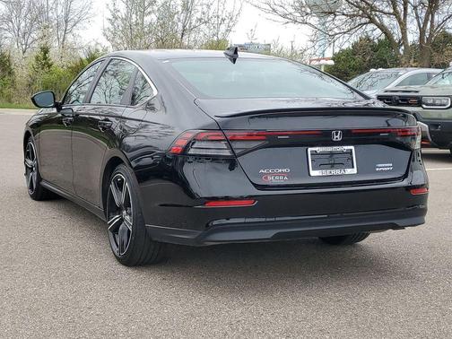 Crystal Black Pearl 2025 Honda Accord Hybrid Sport