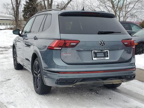 2022 Volkswagen Tiguan 2.0T SE R-Line Black 4MOTION
