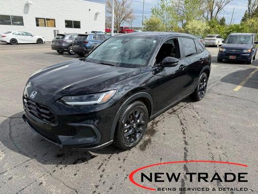 Crystal Black Pearl 2024 Honda HR-V AWD Sport