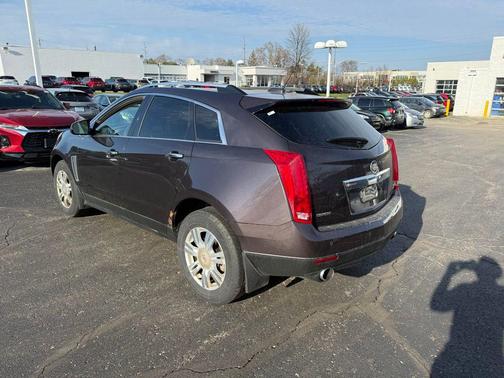 Majestic Plum Metallic 2015 Cadillac SRX Luxury Collection