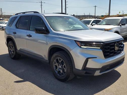 2025 Honda Pilot AWD TrailSport