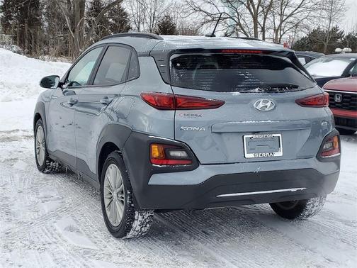 2020 Hyundai KONA SEL