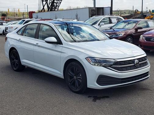 2022 Volkswagen Jetta 1.5T SE