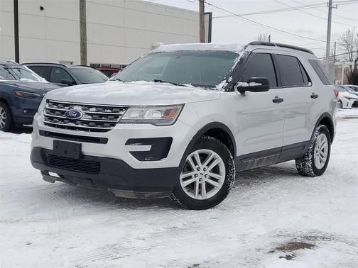 2016 Ford Explorer Base