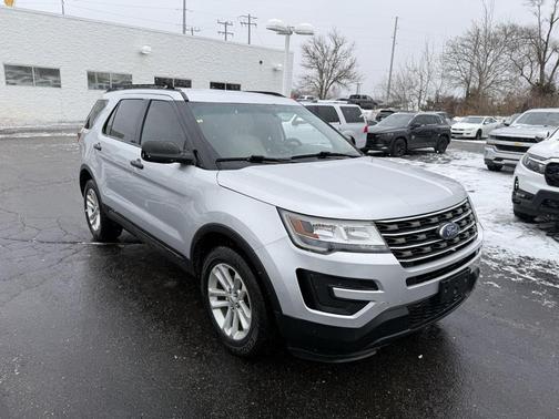2016 Ford Explorer Base