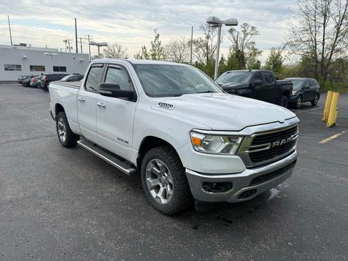 Bright White Clearcoat 2020 RAM 1500 Big Horn/Lone Star