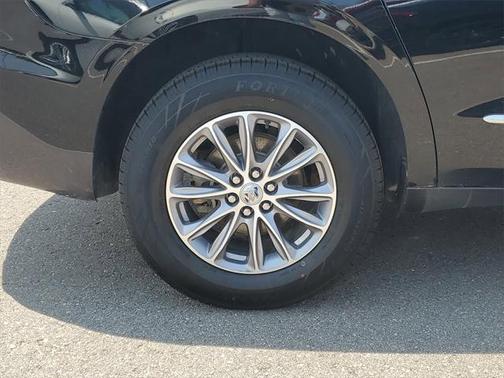 2023 Buick Enclave Essence AWD