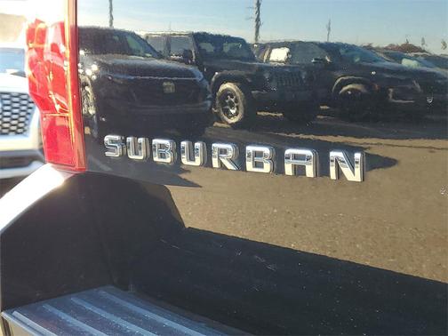 2014 Chevrolet Suburban 1500 LS