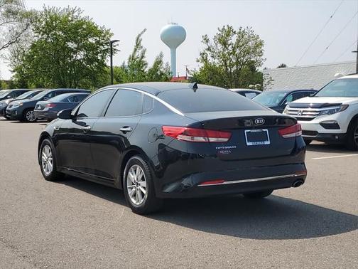 2016 Kia Optima LX