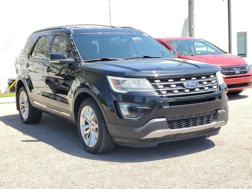 Shadow Black 2016 Ford Explorer XLT