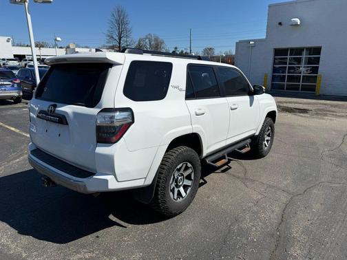 Super White 2021 Toyota 4Runner TRD Off Road Premium