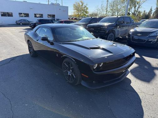 2016 Dodge Challenger R/T Scat Pack