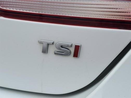 2017 Volkswagen CC 2.0T R-Line Executive