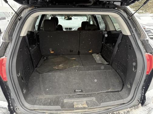 2011 Chevrolet Traverse LT