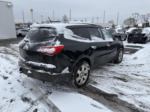 2011 Chevrolet Traverse LT