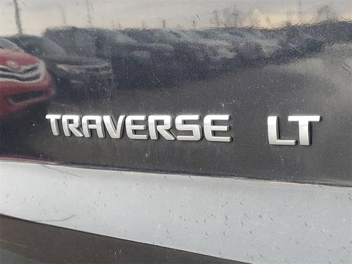 2011 Chevrolet Traverse LT